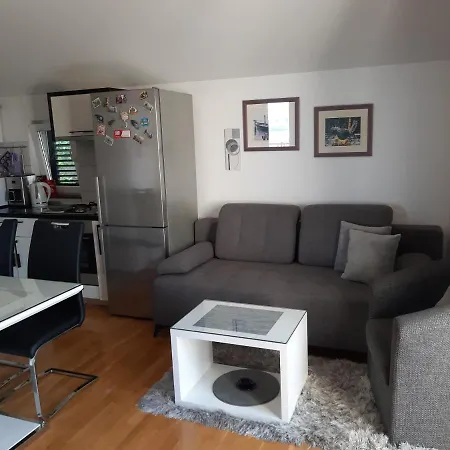 Anita Apartment *