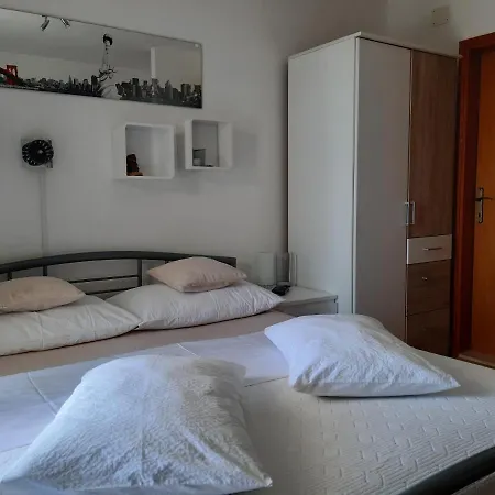 Apartment Anita Gradac (Split-Dalmatia)