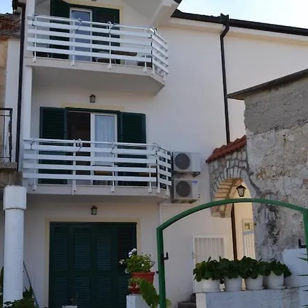Apartment Anita *